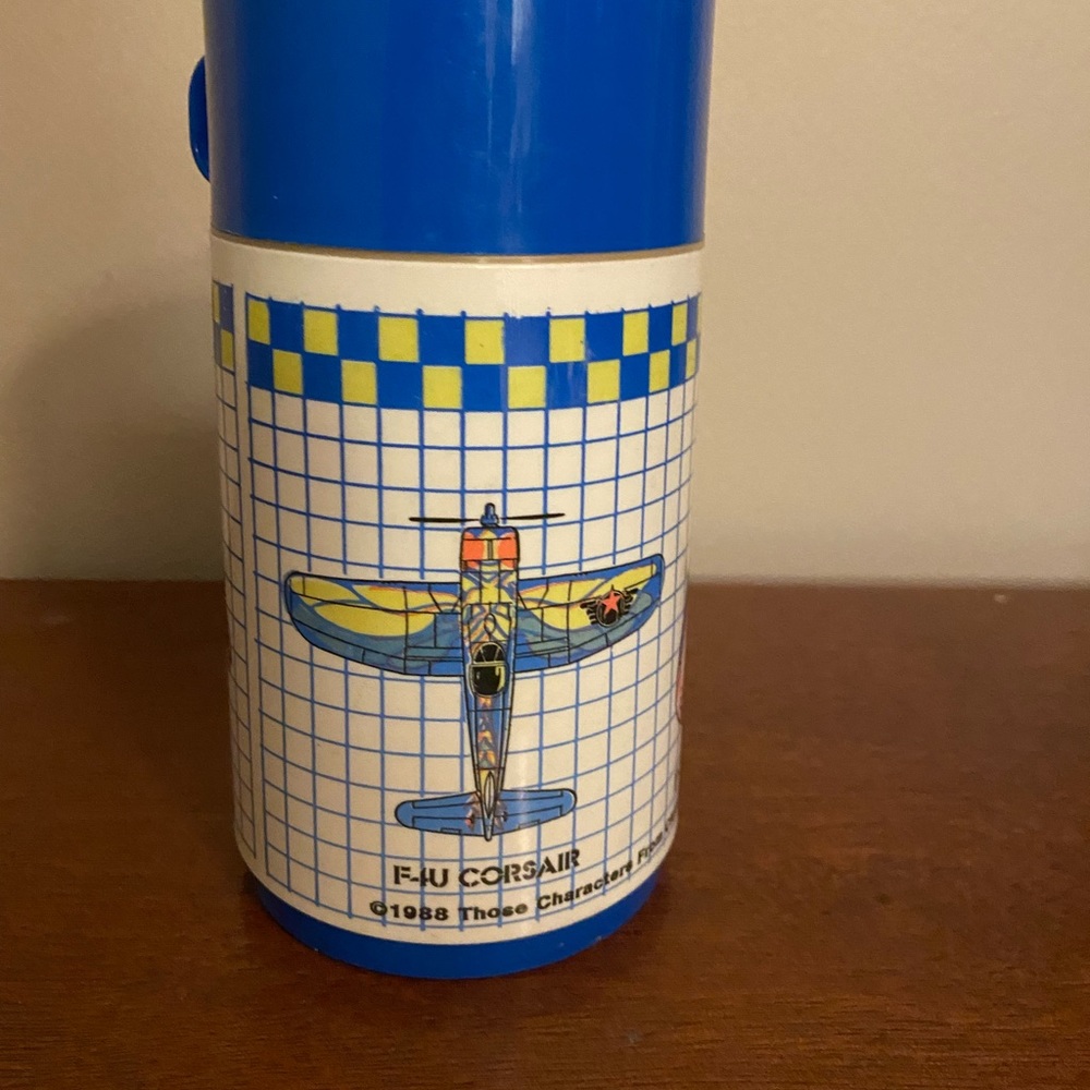 Vintage 1988 Aladdin fighter plane thermos . Circa 1988.